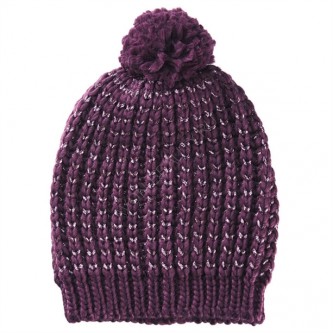 Женская шапка фиолетовая