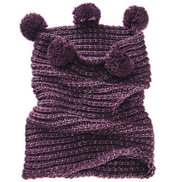Женский шарф горчичный Теплый женский трикотажный шарф, представлен в горчичном и фиолетовом цветах. Шарф оснащён декоративными помпонами.Материал: акрил 79%, полиэстер 13%, металлизированная нить 8%.